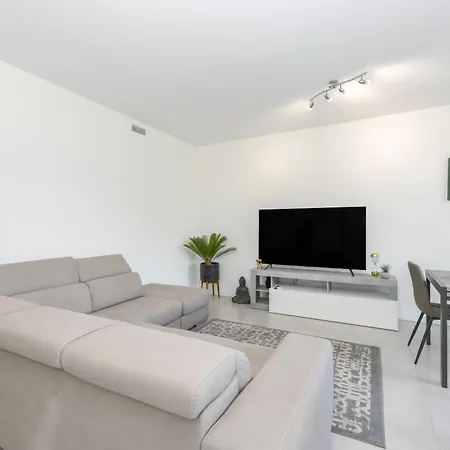 Apartamento House Katya